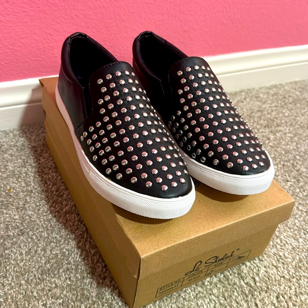 NWT La Sheelah Studded Slip Ons